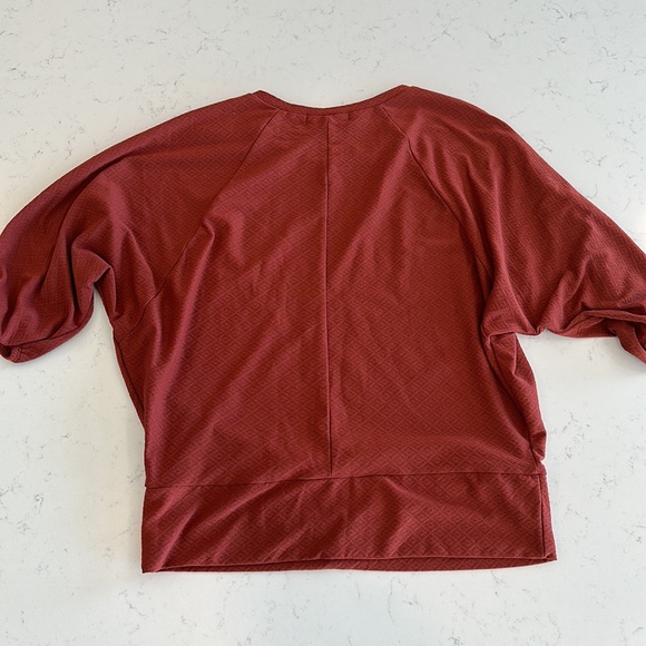 Adele and May Top - Picture 2 of 3